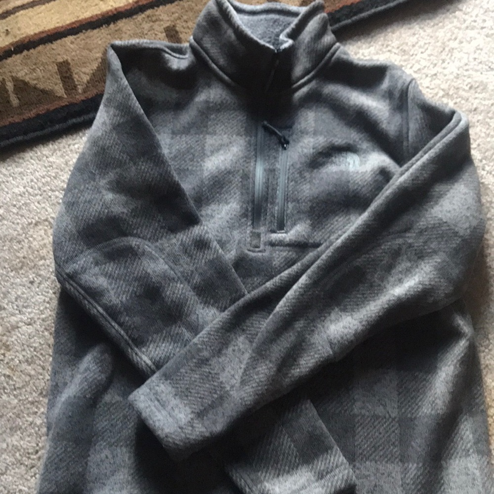 North face fleece quarter zip